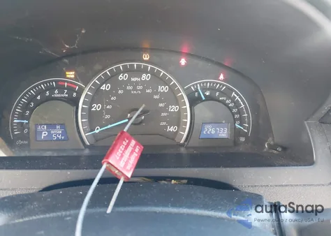 2012 Toyota Camry Le z USA, uszkodzony, nr VIN 4T1BF1FK7CU127391